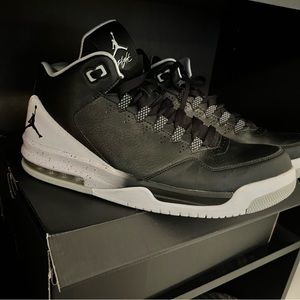 Jordan flights origin 2 size 12